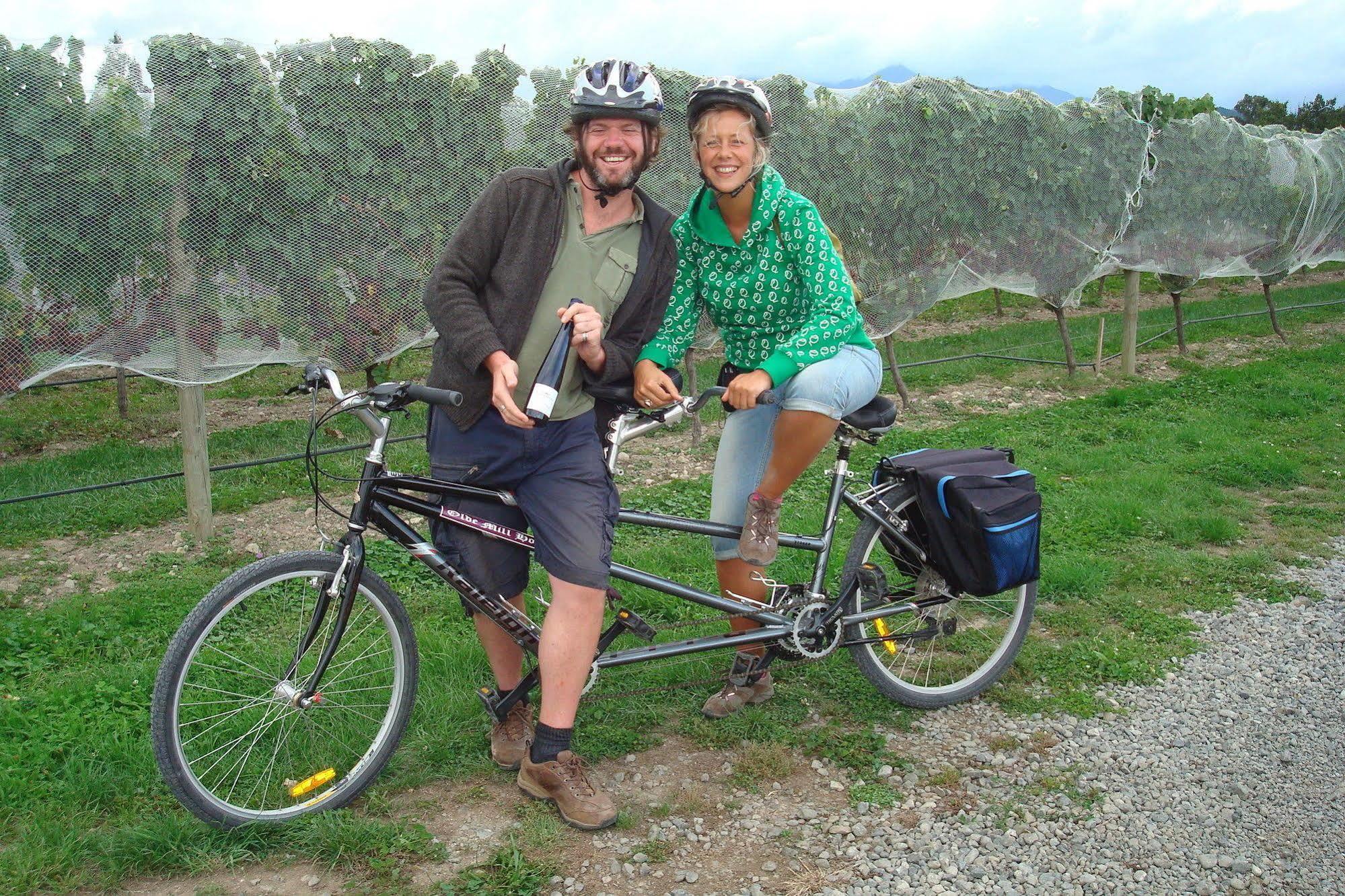 Olde Mill House B&B & Bike2Wine Cycle Hire Renwick Exterior photo