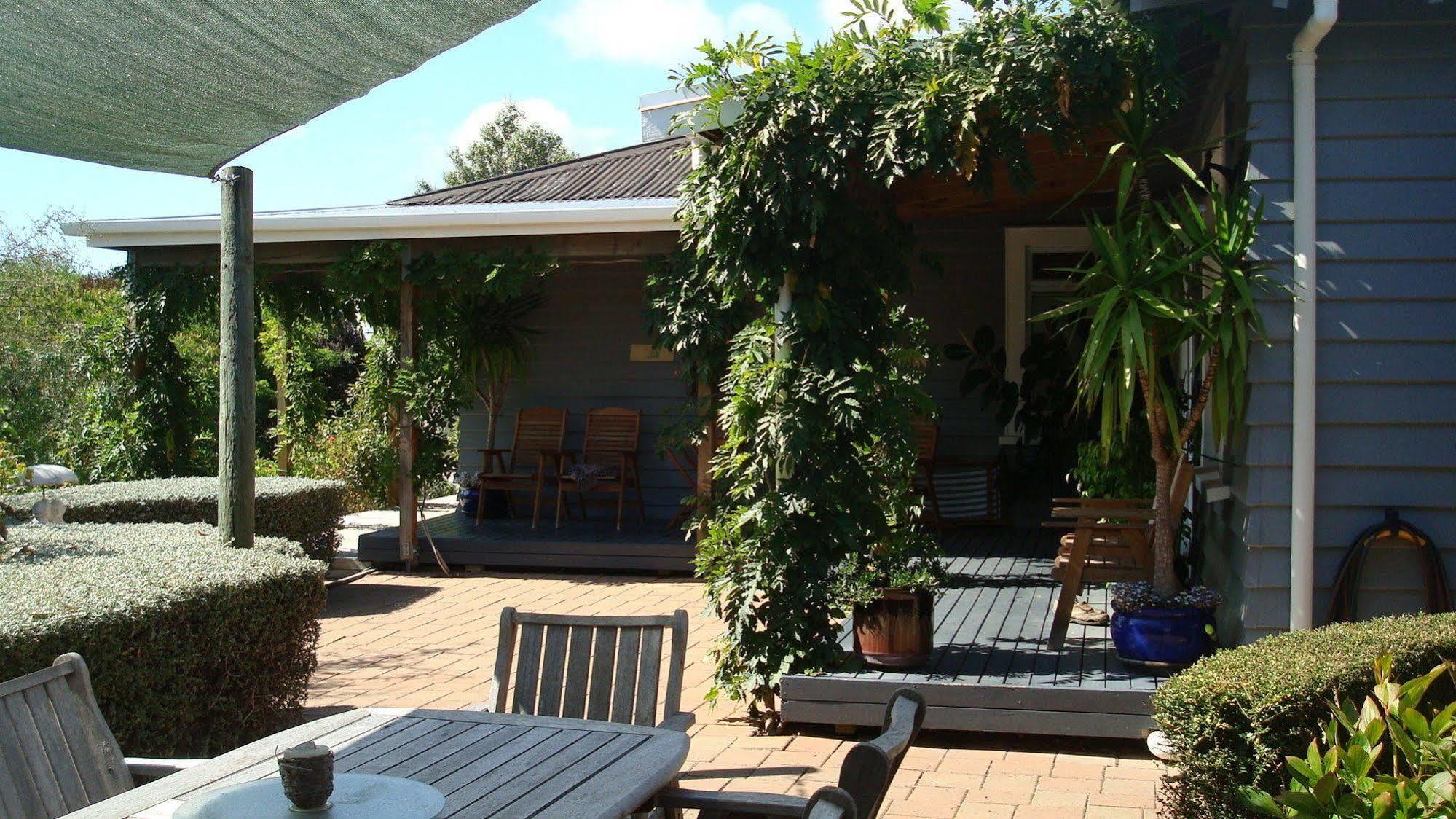Olde Mill House B&B & Bike2Wine Cycle Hire Renwick Exterior photo